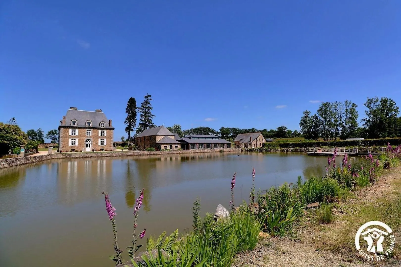 Lodge De L'Etang Mezieres-Sur-Couesnon 0*,  Francie